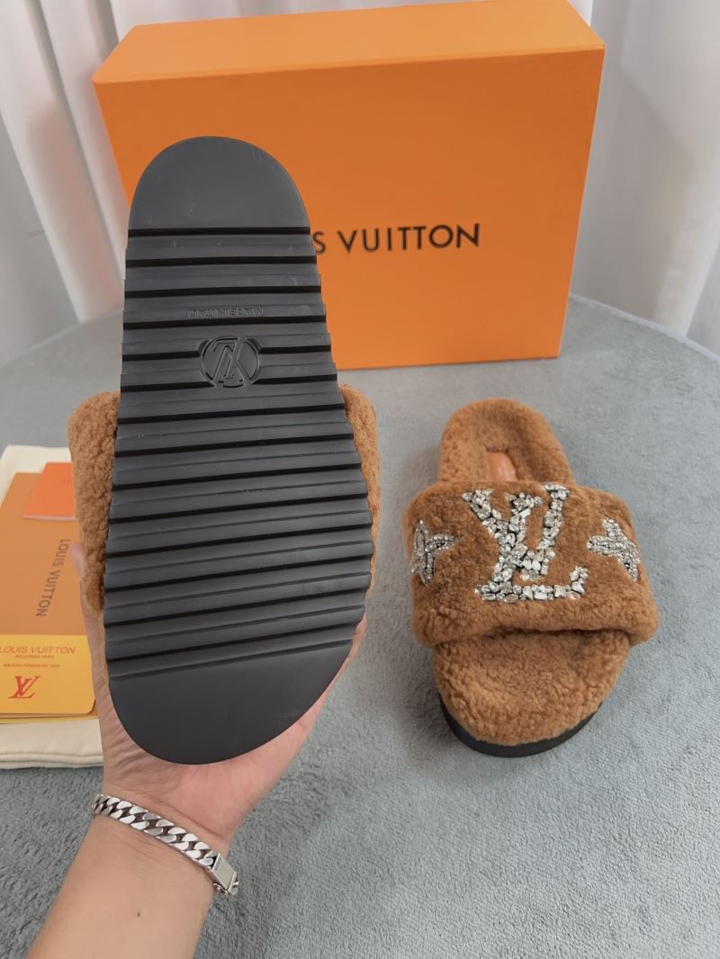 Louis Vuitton Slippers